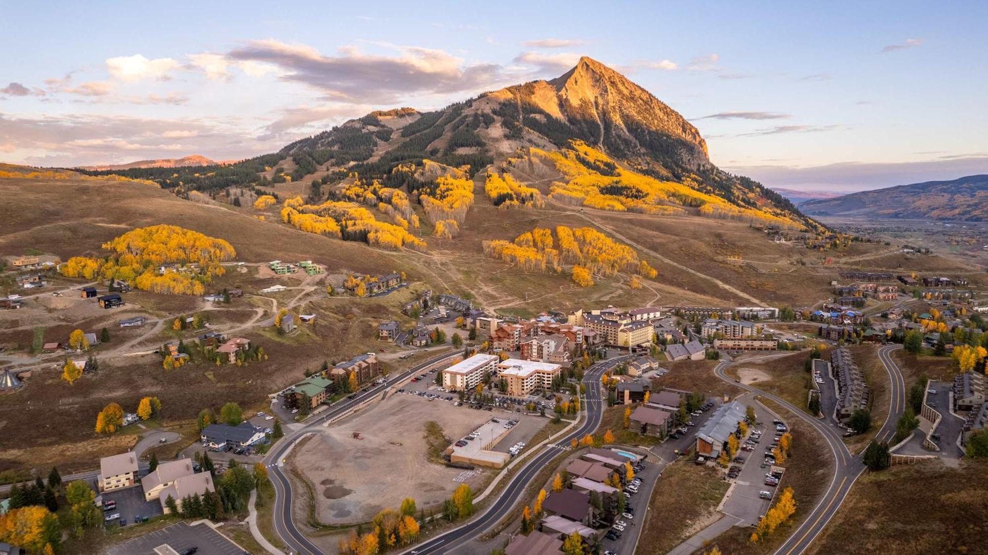 Studio 565 Perfect Location With Pool And Hot Tub Crested Butte Εξωτερικό φωτογραφία